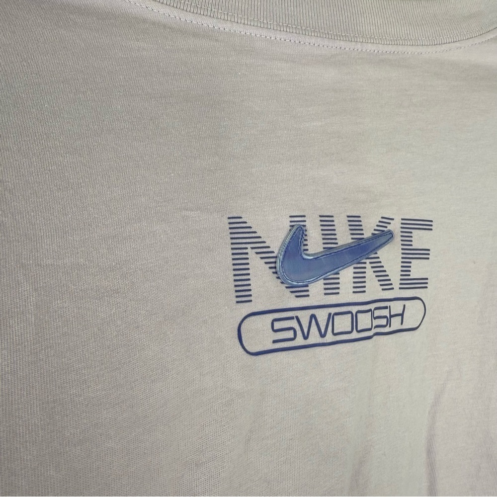 Nike Swoosh Lavender Crop Top - Picture 2 of 7